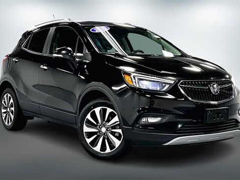 Used 2020 Buick Encore Essence image 1