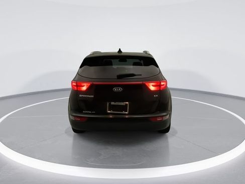 Used 2017 Kia Sportage EX w/ EX Technology Package AWD/4WD image 5