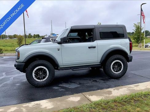 Used 2024 Ford Bronco Big Bend w/ Sasquatch Package AWD/4WD image 12