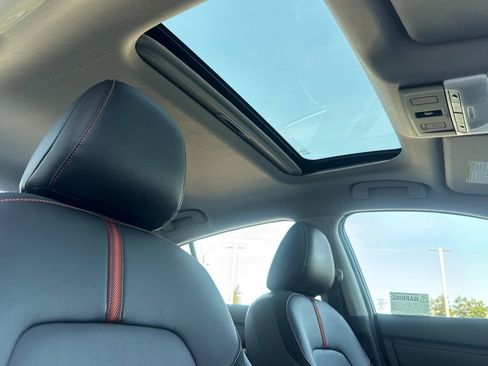 Used 2024 Nissan Sentra SR w/ SR Premium Package FWD image 15