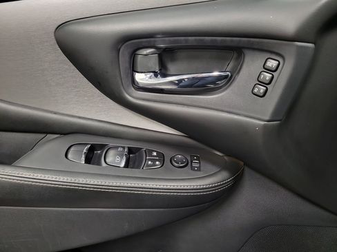 Used 2020 Nissan Murano SL w/ Moonroof Package image 22