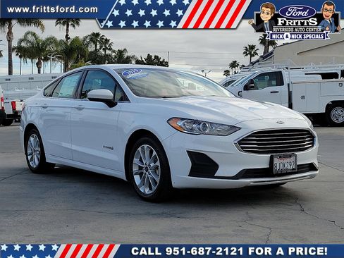 Certified 2019 Ford Fusion SE image 21