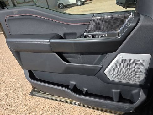 Used 2025 Ford F150 Raptor AWD/4WD image 19