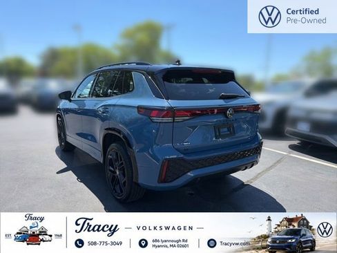 Certified 2025 Volkswagen Tiguan SE R-Line AWD/4WD image 6