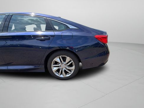 Used 2019 Honda Accord LX image 27