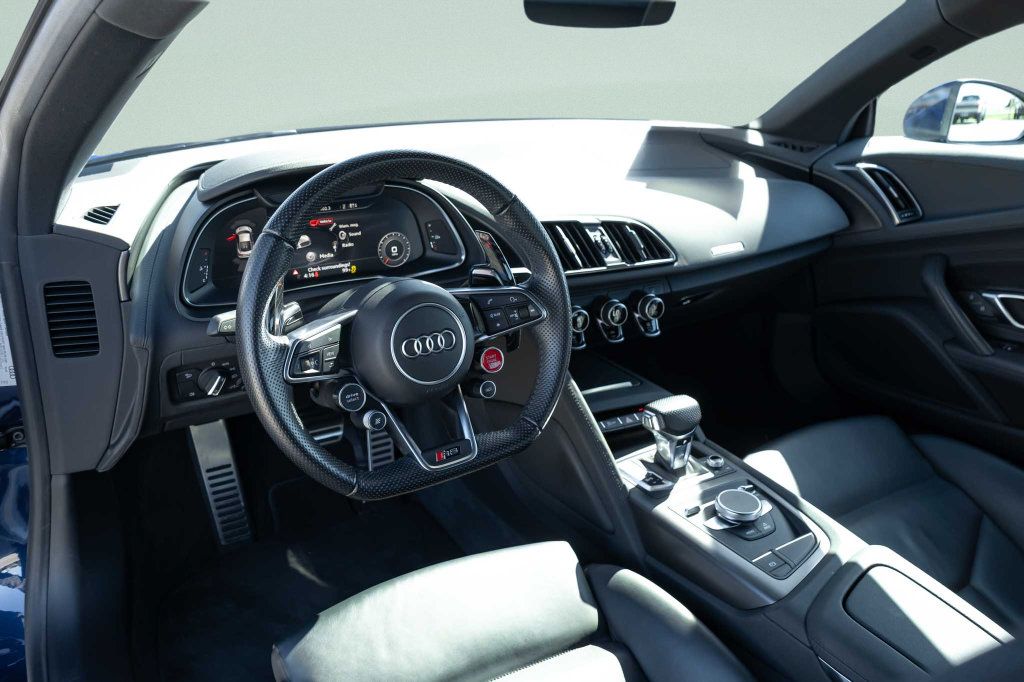 Used 2022 Audi R8 V10 performance w/ Sport Exhaust Package RWD image 36