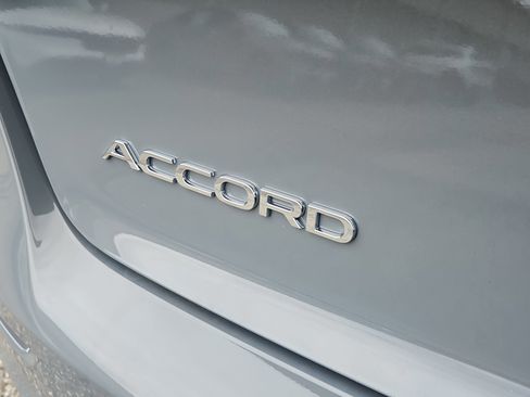 New 2025 Honda Accord SE image 5