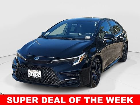 Used 2024 Toyota Corolla SE w/ Convenience Package image 7