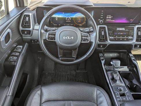 Used 2023 Kia Sorento SX FWD image 33