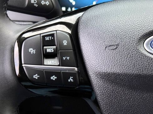 Used 2025 Ford Escape Platinum image 24