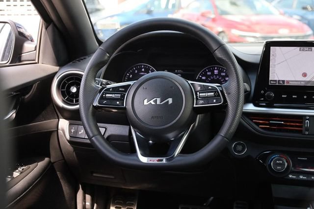 Used 2023 Kia Forte GT-Line w/ GT-Line Technology Package FWD image 26