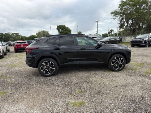New 2026 Chevrolet Trax RS w/ Driver Confidence Package FWD image 13