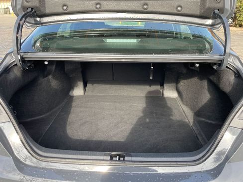 Used 2025 Toyota Camry LE image 29