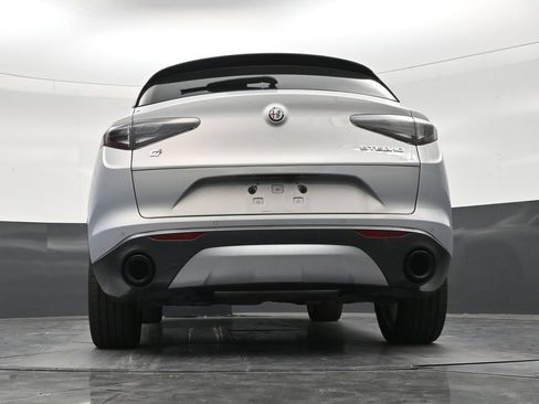 Used 2024 Alfa Romeo Stelvio Ti w/ Performance Driving Package AWD/4WD image 23