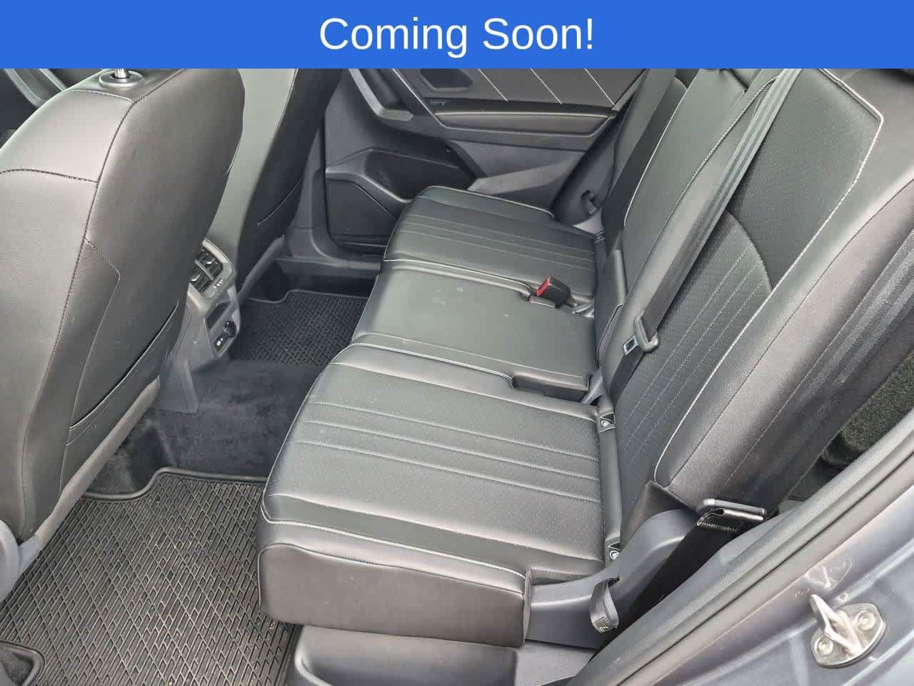Used 2024 Volkswagen Tiguan SE AWD/4WD image 20