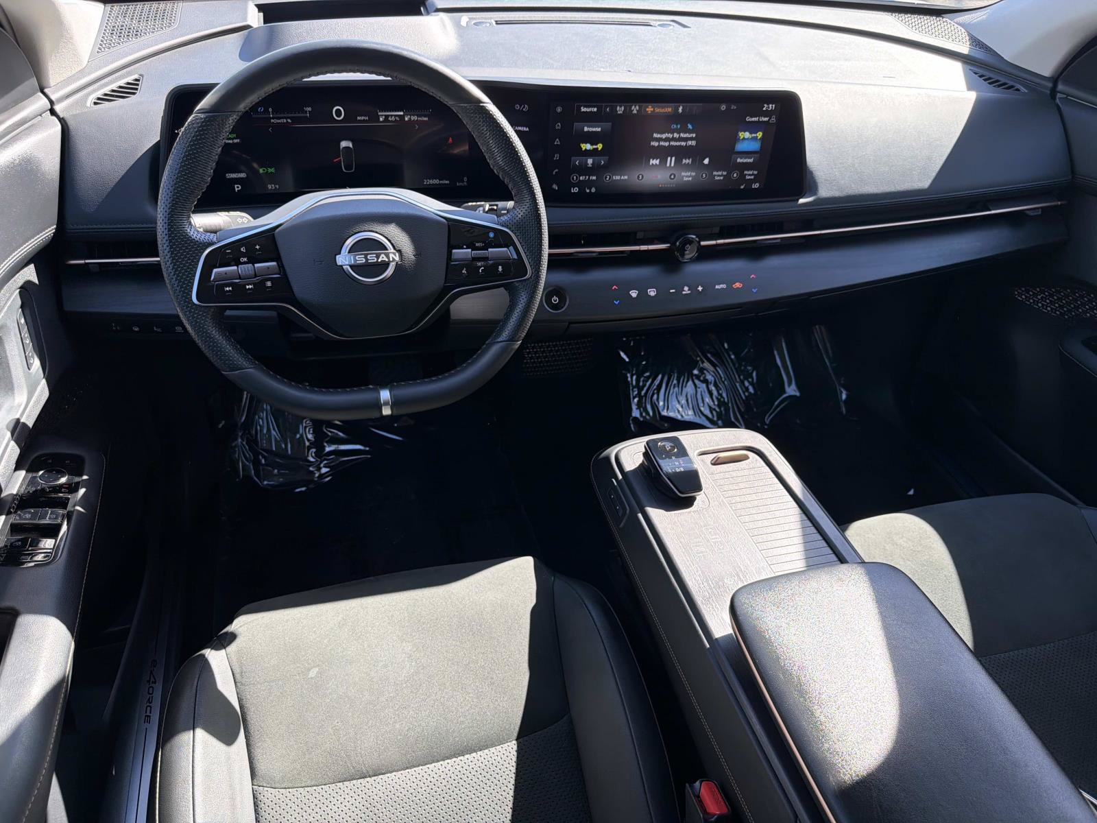 Used 2025 Nissan Ariya AWD image 7