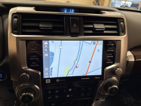 Used 2022 Toyota 4Runner Limited image 35