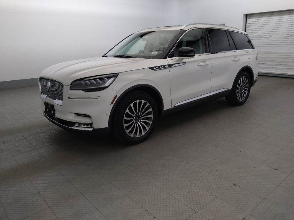 Used 2020 Lincoln Aviator Reserve w/ Equipment Group 201A AWD/4WD image 2