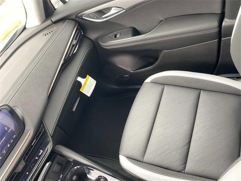 New 2026 Buick Envision Sport Touring image 31