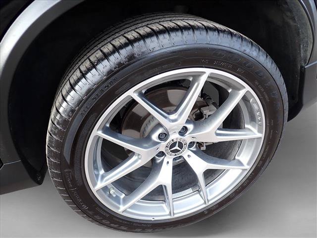 Used 2022 Mercedes-Benz GLC 300 4MATIC image 7