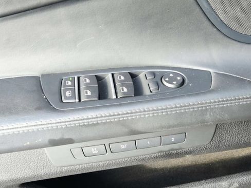 Used 2015 BMW 750i RWD image 30