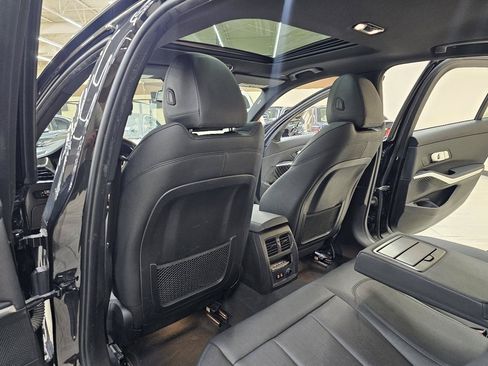 Used 2020 BMW 330i Sedan RWD image 25