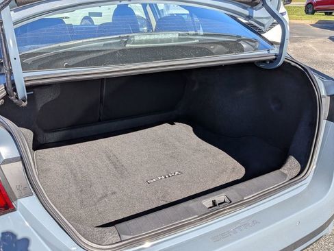 New 2025 Nissan Sentra SR w/ SR Premium Package image 31