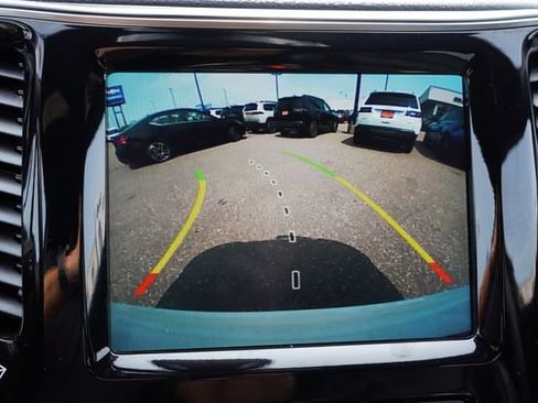 Used 2019 Jeep Cherokee High Altitude AWD/4WD image 38