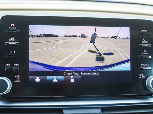 Used 2021 Honda Accord Sport image 26