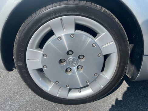 Used 2002 Lexus SC 430 Convertible image 38