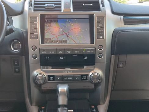 Used 2021 Lexus GX 460 Premium w/ Premium Package AWD/4WD image 13