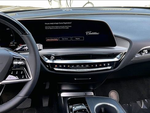 New 2026 Cadillac Lyriq Sport image 8