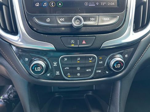 Used 2022 Chevrolet Equinox Premier image 34