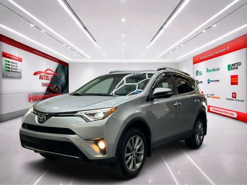 Used 2017 Toyota RAV4 Limited FWD image 3
