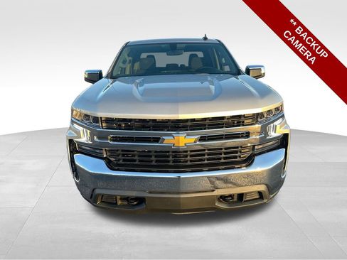 Used 2022 Chevrolet Silverado 1500 LT image 10
