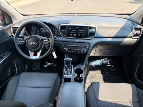 Used 2020 Kia Sportage LX AWD/4WD image 24