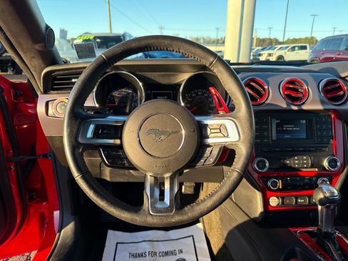 Certified 2017 Ford Mustang Coupe image 19