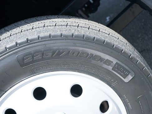 Used 2022 RAM 5500 Tradesman w/ Chrome Appearance Group AWD/4WD image 48