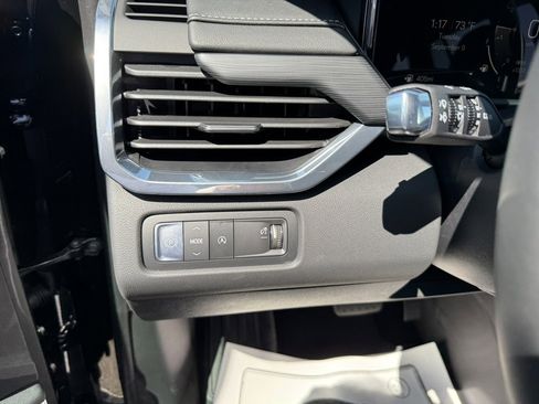 New 2026 GMC Acadia Elevation image 15