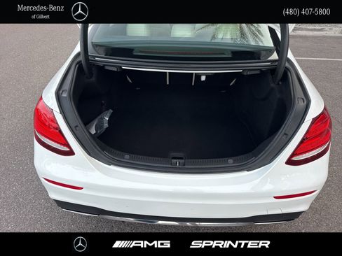 Used 2020 Mercedes-Benz E 350 Sedan image 6