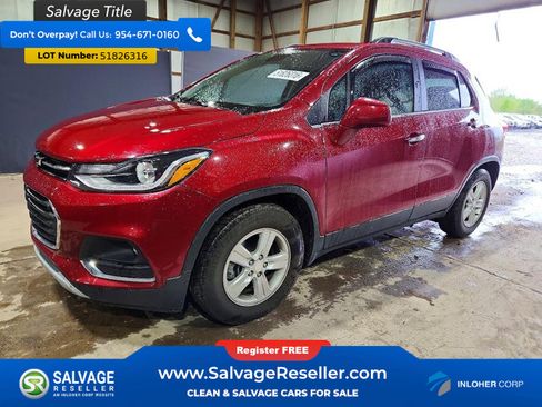 Used 2019 Chevrolet Trax LT w/ Driver Confidence Package FWD image 1