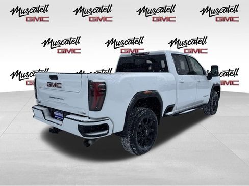 Used 2024 GMC Sierra 3500 AT4 w/ Technology Package image 5