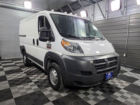 Used 2018 RAM ProMaster 1500 w/ Interior Convenience Group image 4