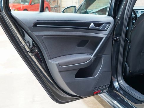 Used 2017 Volkswagen GTI S FWD image 39