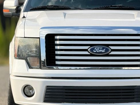 Used 2011 Ford F150 Lariat Limited AWD/4WD image 11