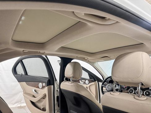 Used 2016 Mercedes-Benz C 300 4MATIC Sedan image 13