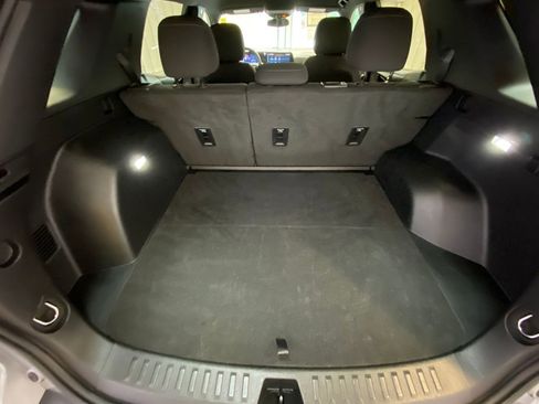 Used 2025 Chevrolet Equinox LT AWD/4WD image 30