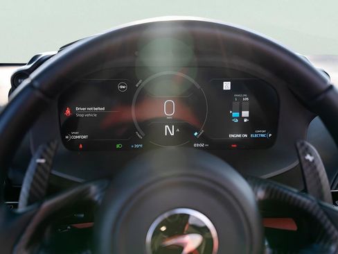 Used 2025 McLaren Artura Spider RWD image 53