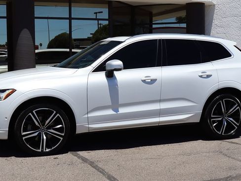 Used 2018 Volvo XC60 T6 R-Design w/ Convenience Package AWD/4WD image 7