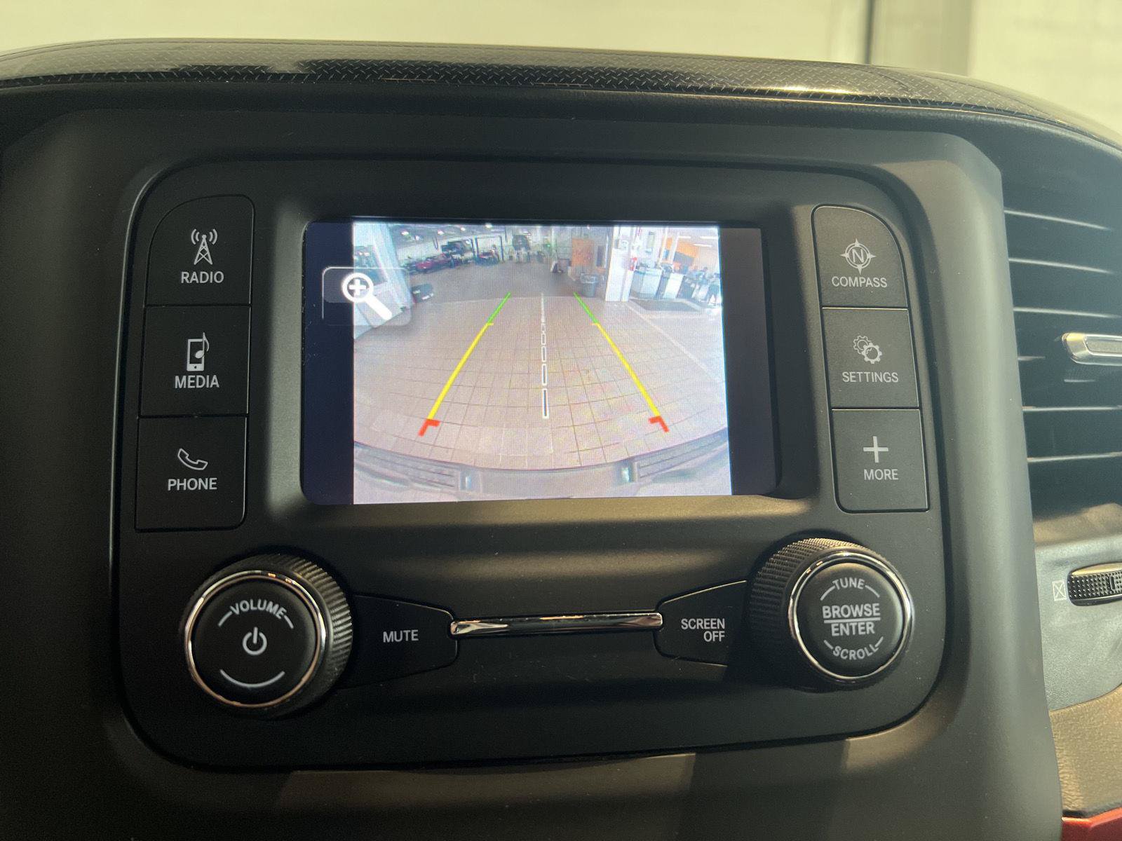 Used 2022 RAM 1500 Rebel AWD/4WD image 43